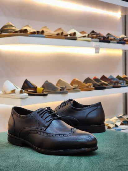 صورة جزمه رسمي كلاسك مريح وانيق